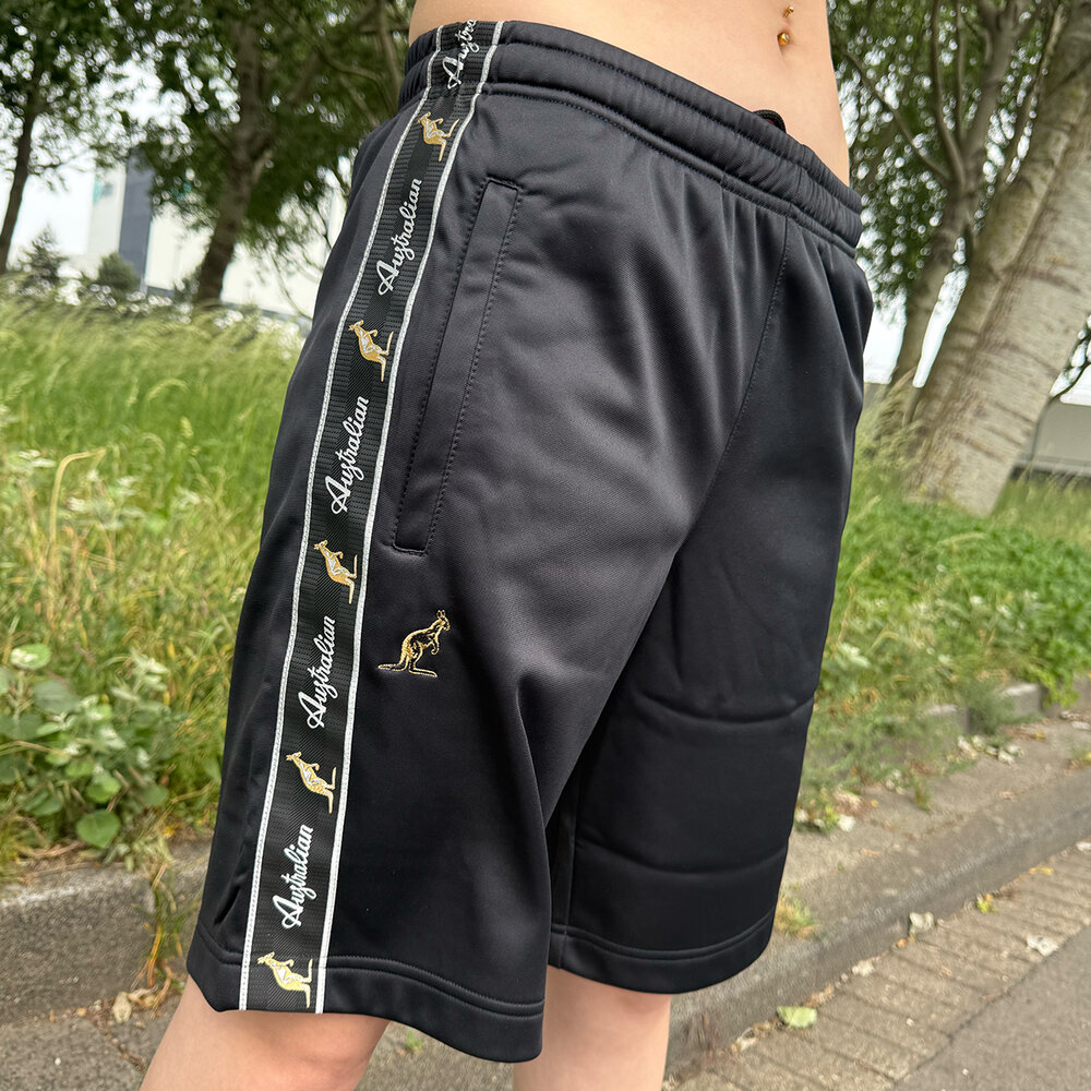 Australian Australian Bermuda Shorts mit Schwarzem Seitenstreifen 3.0 (Black) - Neue verbesserte Passform Australian Australian Bermuda Shorts mit Schwarzem Seitenstreifen 3.0 (Black) - Neue verbesserte Passform