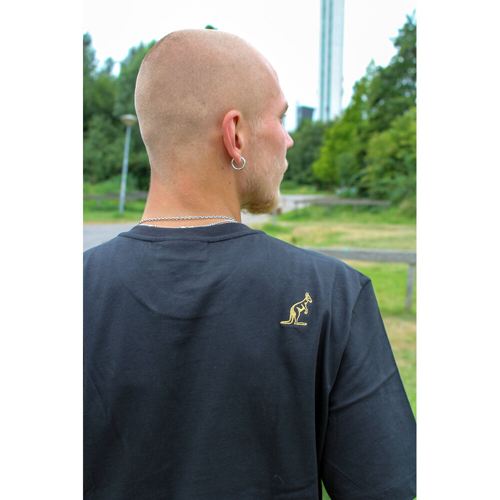 Australian Australian T-shirt Pocket (Black/White) Australian Australian T-shirt Pocket (Black/White)