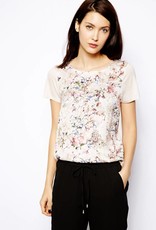 T-shirt with flower print