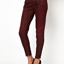 Red skinny jeans