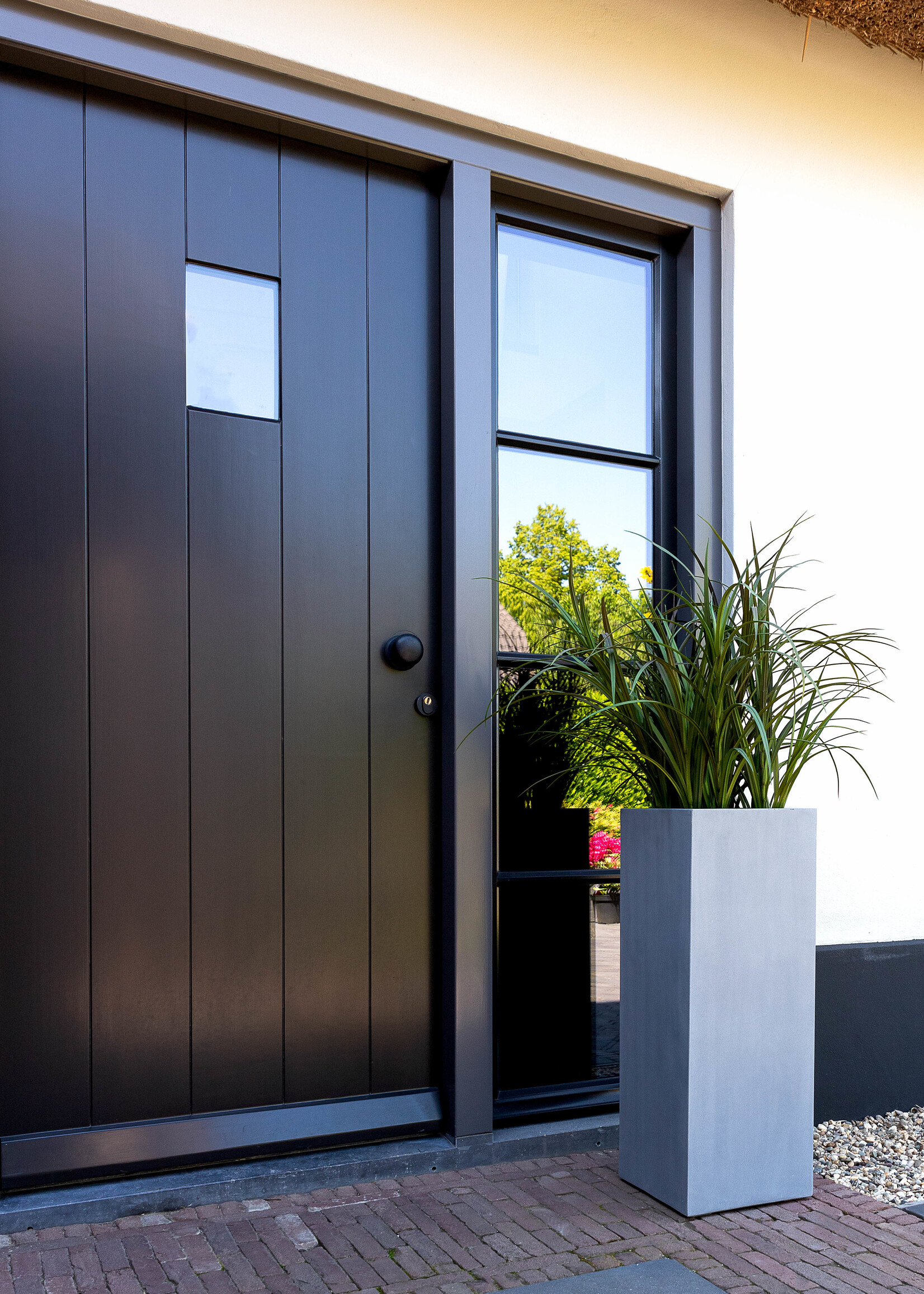 Luca Lifestyle - Argento Pflanzkübel "Argento High Cube" Betongrau Eckig Hoch Fiberglas