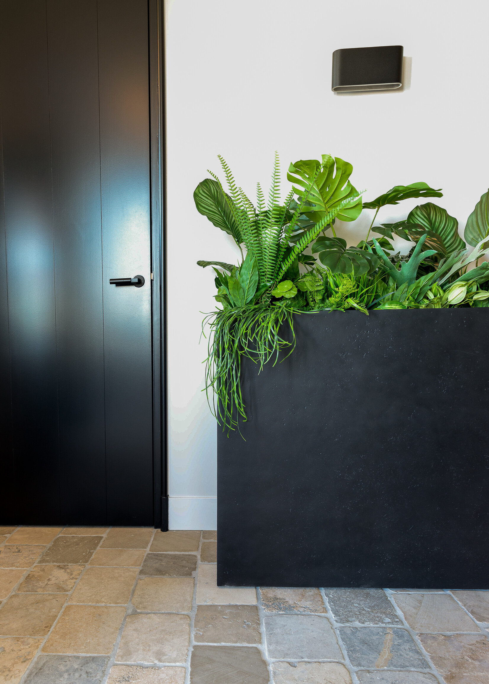 Luca Lifestyle - Grigio Raumteiler ''Grigio Divider'' Anthrazit Rechteckig Fiberglas
