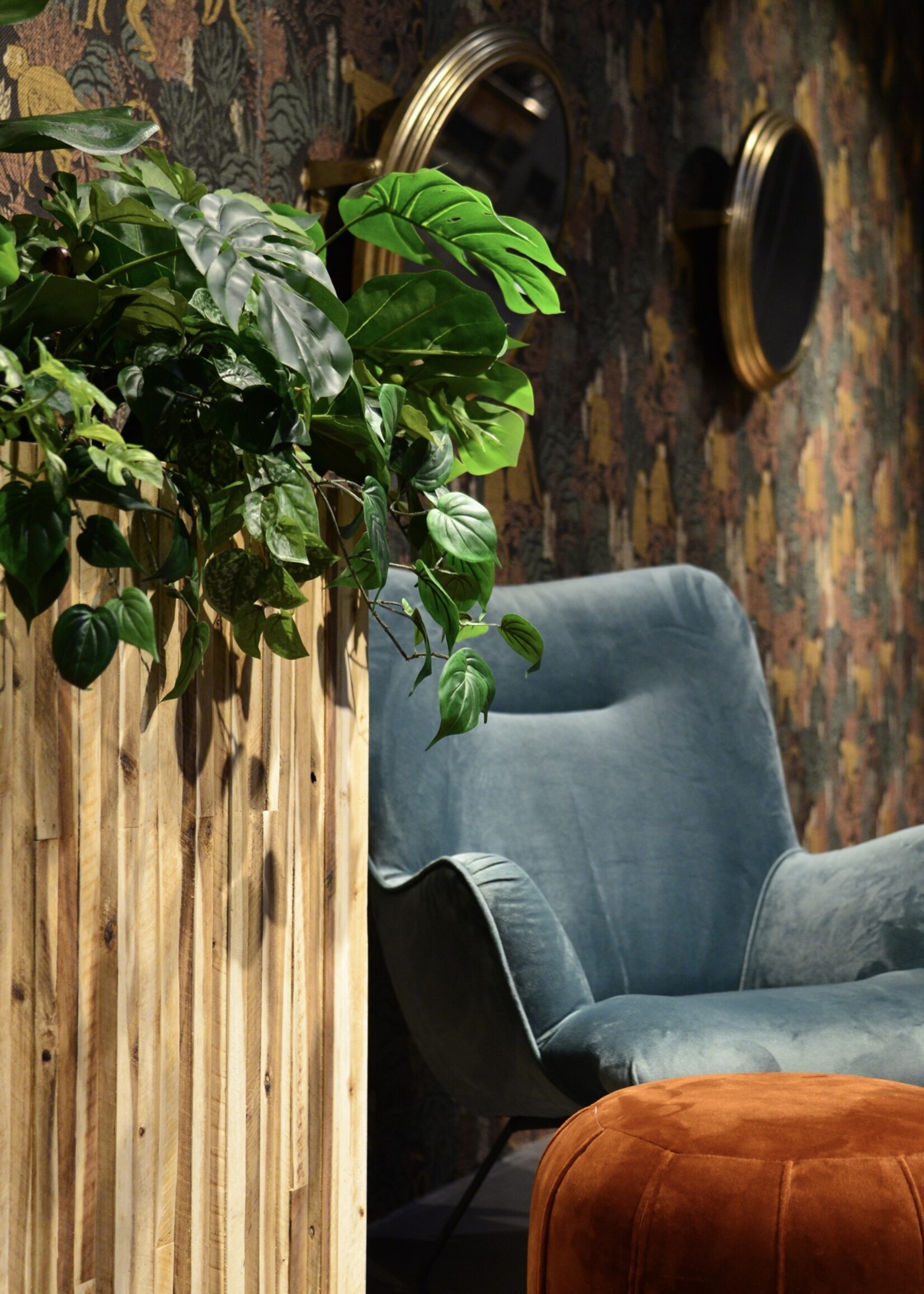 Luca Lifestyle - Marrone Pflanzkübel "Marrone Verticale High Cube" Quadratisch Holz