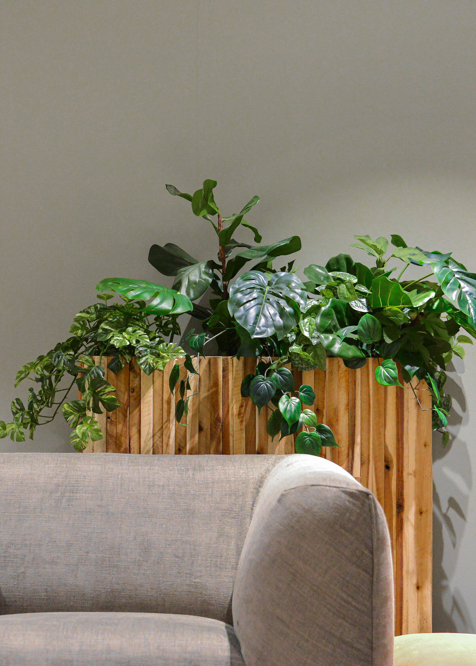 Luca Lifestyle - Marrone Raumteiler "Marrone Verticale Divider" Acacia Rechteckig Holz