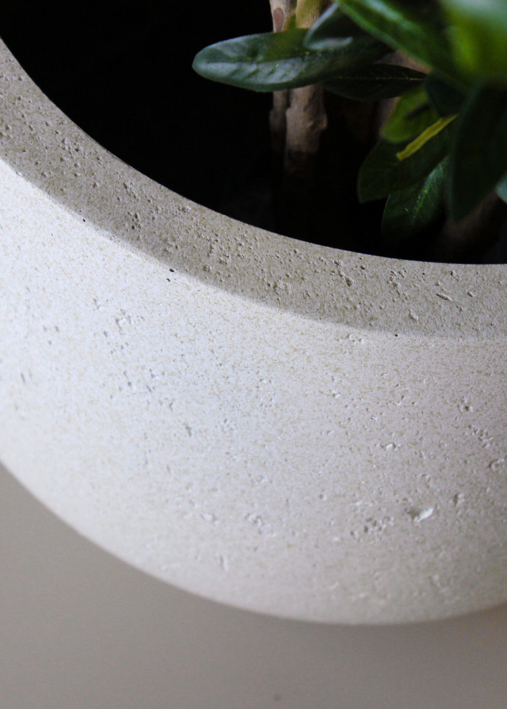 Luca Lifestyle - Grigio Pflanzkübel "Grigio Tall Egg Pot" Creme Weiß Rund Fiberglas