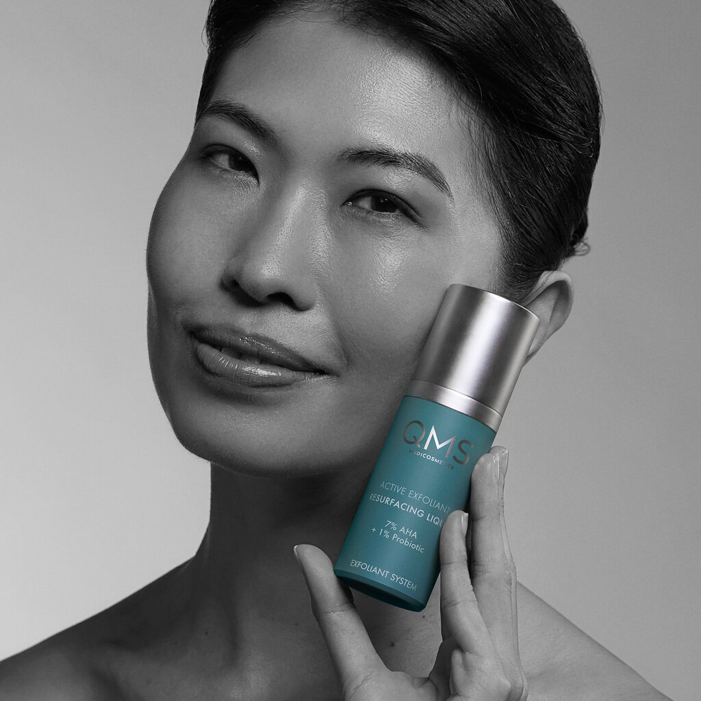 QMS  QMS 7% AHA Active Exfoliant Resurfacing Liquid 30ml