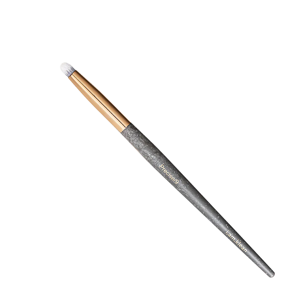 i.am.klean Eye Precise Brush