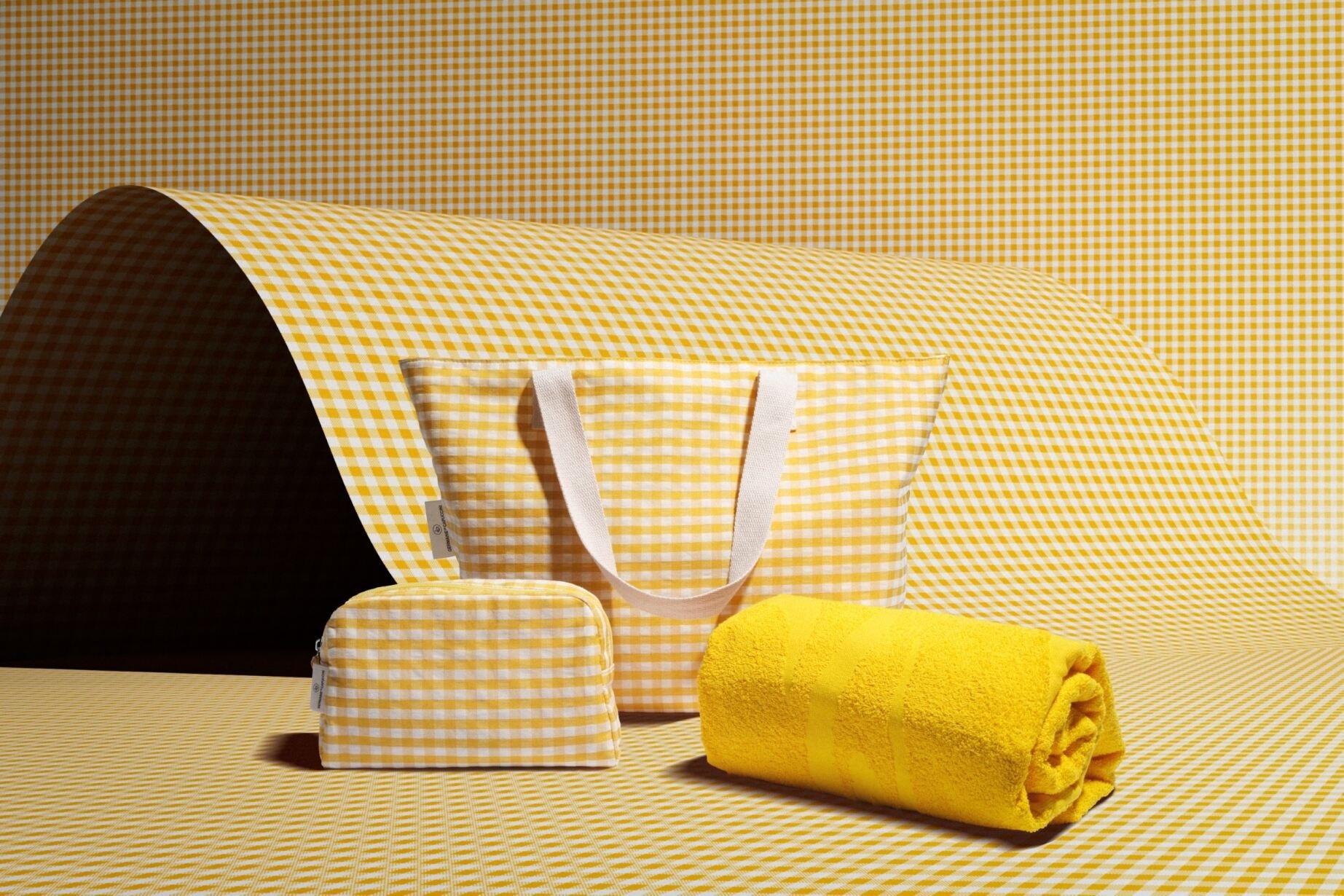 trousse de toilette à carreaux