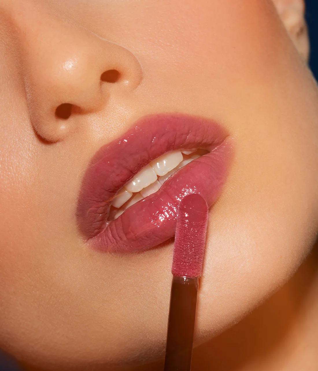 Lip gloss serum | EVAGARDEN