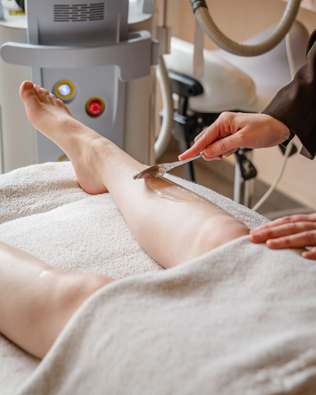 Laser-Haarentfernung Oberkörper Paket (Rücken, Bauch, Brust) (8 Sitzungen) -50% zeitlich begrenzte Aktion