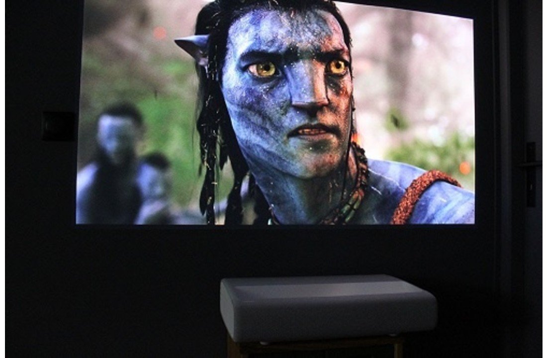 Samsung LSP7T 4K UST Smart Laser Projector