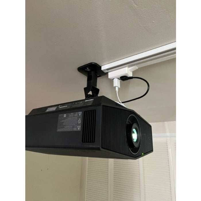 Sony Sony VPL-XW5000B Native 4K SXRD Home Cinema Projector