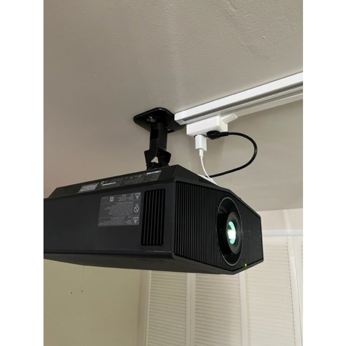 Sony Sony VPL-XW5000W Native 4K SXRD Home Cinema Projector