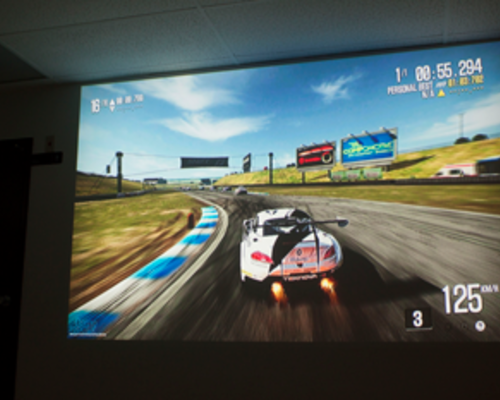 Gamen op je Beamer - De UHZ35ST is de oplossing