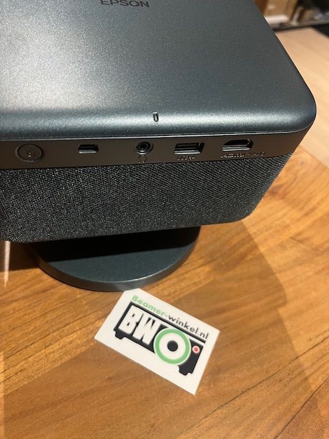 epson ef-22 aansluitingen
