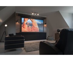 Elite Screens Elite Screens Saker Tab-Tension 110 inch Elektrisch Projectiescherm 16:9 (244 x 137 cm) – SKT110UHW-E12