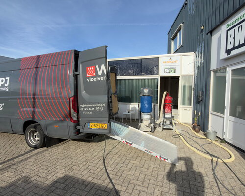 Verbouwing pand Zuiveringweg 20 Lelystad – Week 2: Vloerverwarming en infrezen