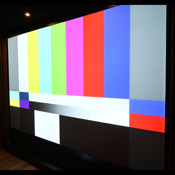 HiViLux HiViLux® UST/CLR Contrast-Fixed Frame – HiViPrism  HD R - 92" 16:9 HD   204 x 115 cm
