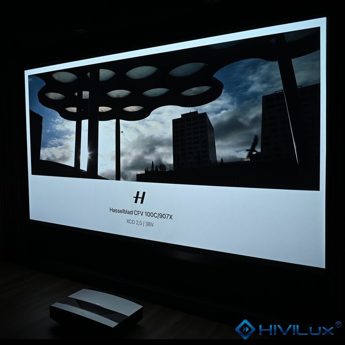 HiViLux HiViLux® UST/CLR Kontrast Vloer-gemotoriseerd projectiescherm – HiViPrism  HD R – Zwart -  92" 16:9 HD   204 x 115 cm
