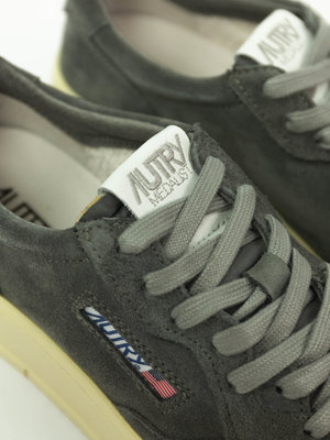 Autry Action Shoes Autry 01 Medalist Suede/Suede Grey