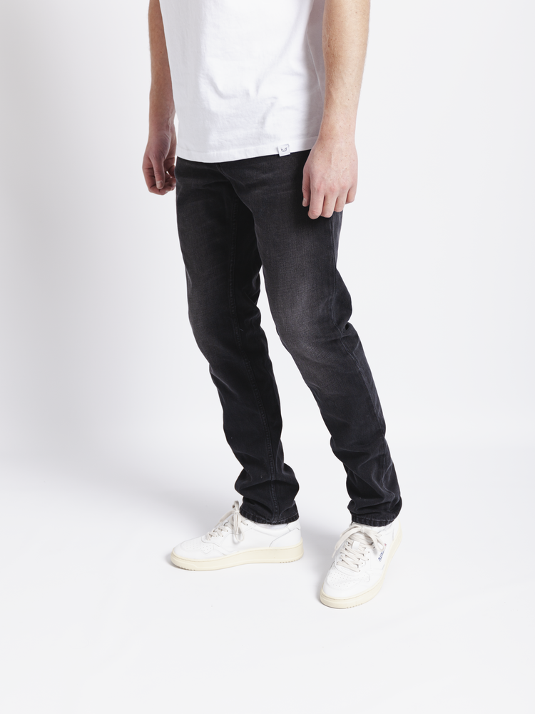 Nudie Jeans Nudie Jeans Steady Eddie II Black Change