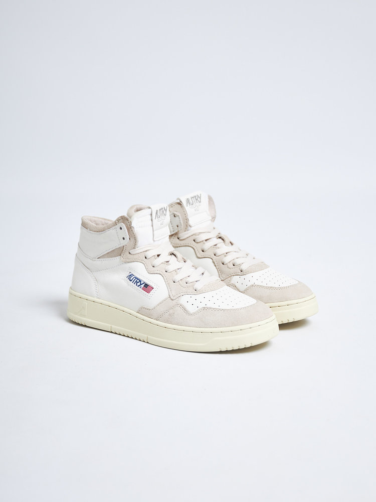 Autry Action Shoes Medalist Mid Goat/Leater White/Sand
