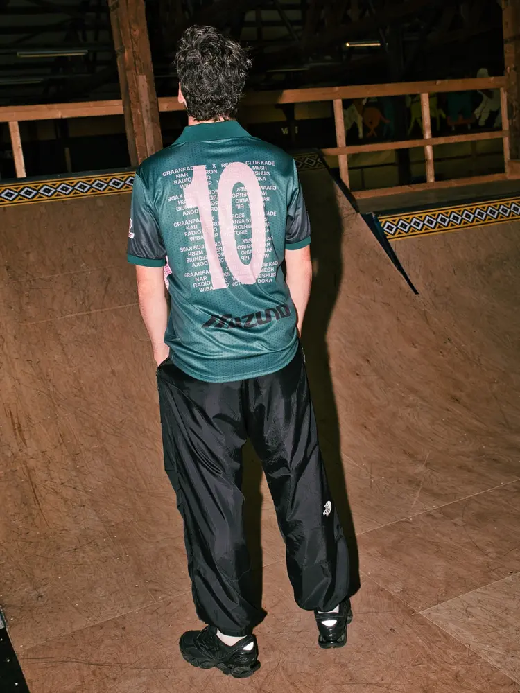 Stuen Mizuno x De Sluwe Vos 10x10 Shirt