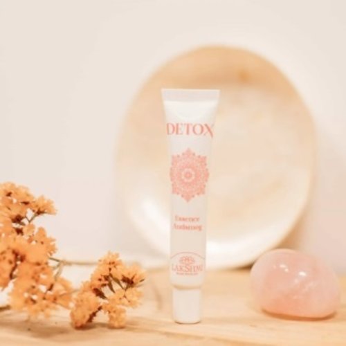 Lakshmi Skin Detox | Serum - Anti Smog & Blue Light Protect Lakshmi Skin Detox | Serum - Anti Smog & Blue Light Protect