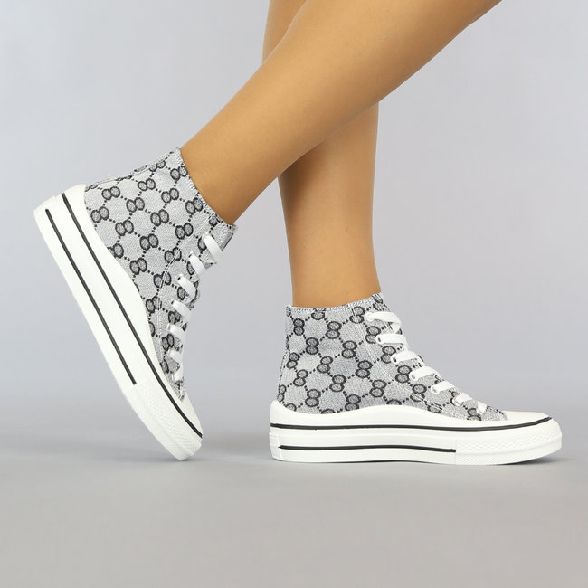 Graue hohe Canvas-Sneakers mit Druck