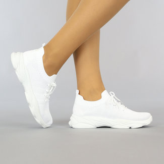 SALE80 Weiße Slip-On-Sneakers mit bequemer Sohle