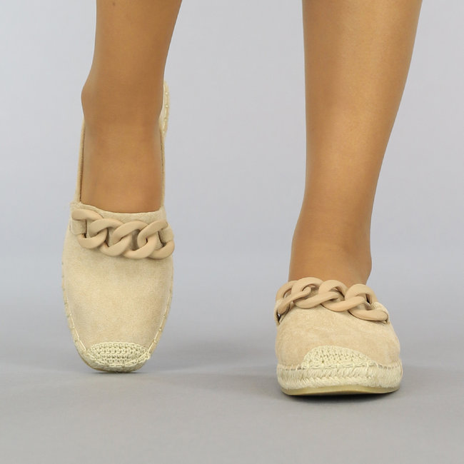 Beige Espadrilles zum Hineinschlüpfen mit Kette