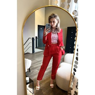 Rotes Outfit 1 Instagram