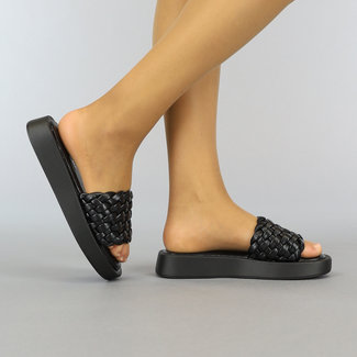 SALE80 Schwarze Pantoffeln mit geflochtenem Riemen und quadratischer Nase