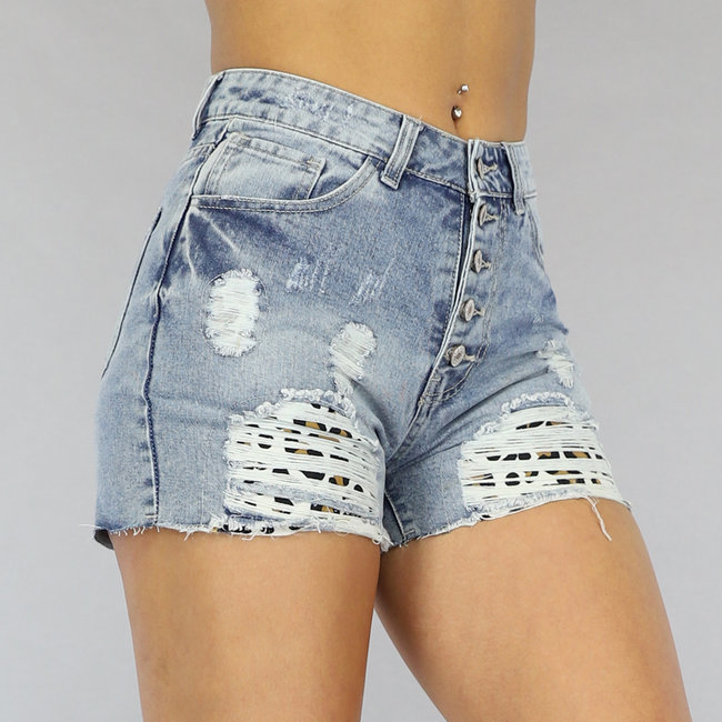 Hellblaue Jeans Short mit Leopardentaschen