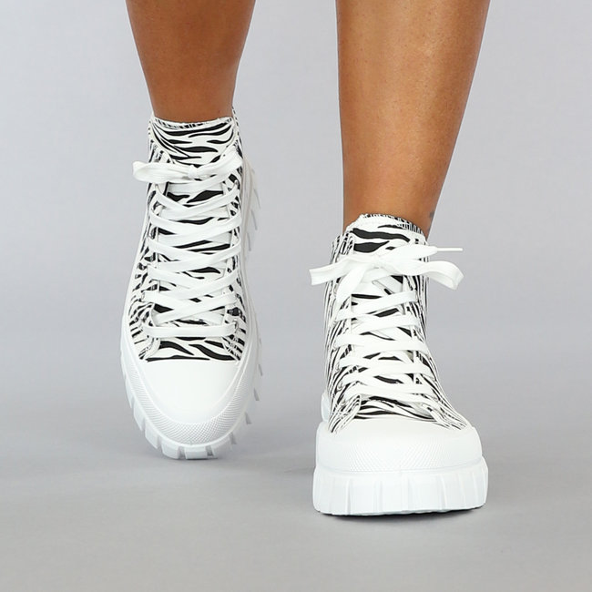 Zebra Canvas Schuhe mit grober Sohle