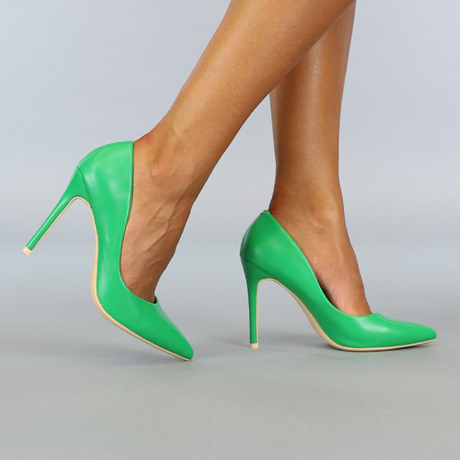 Grüne Pumps mit Stilettoabsatz