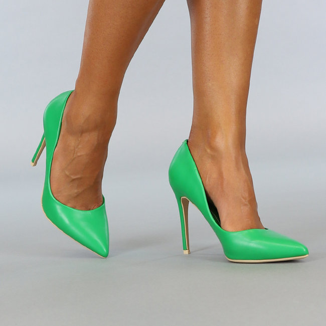 Grüne Pumps mit Stilettoabsatz