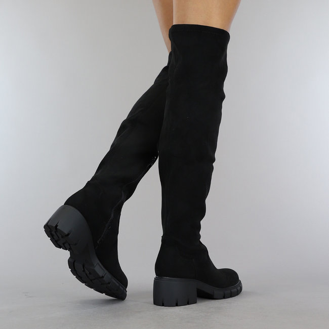 Schwarze Overknee-Stiefel aus Wildleder mit grober Sohle