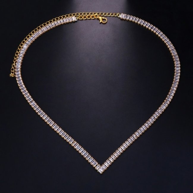 Gold-Diamant-Halskette mit V-Form