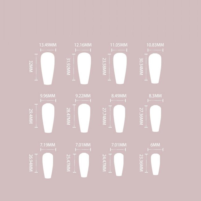 Schwarz/Silberne Kunstnägel mit Design