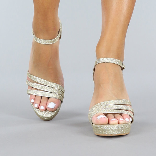 Goldene Glam-Glitzer-Sandalen mit Riemchen