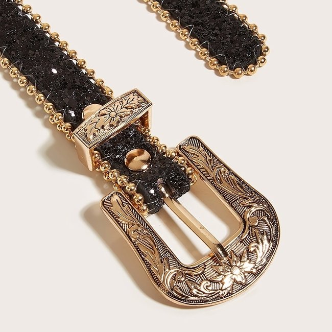 Goldener Perlengürtel mit dekorativer Schnalle und schwarzem Glitter