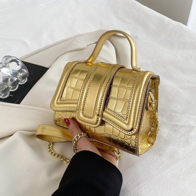 Goldene Mini-Metallic-Kroko-Tasche mit Kettenriemen