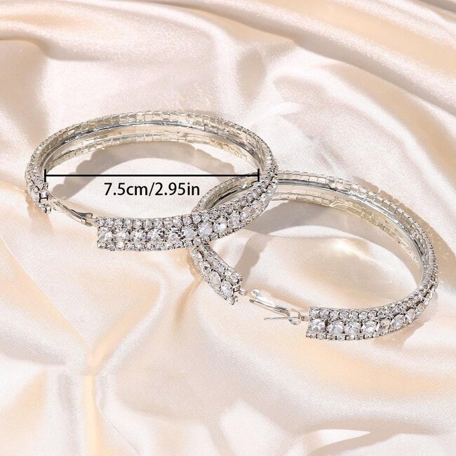 Silberner Strass-Ohrring Ringe