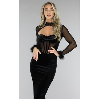 Schwarzes Korsettkleid aus Samt