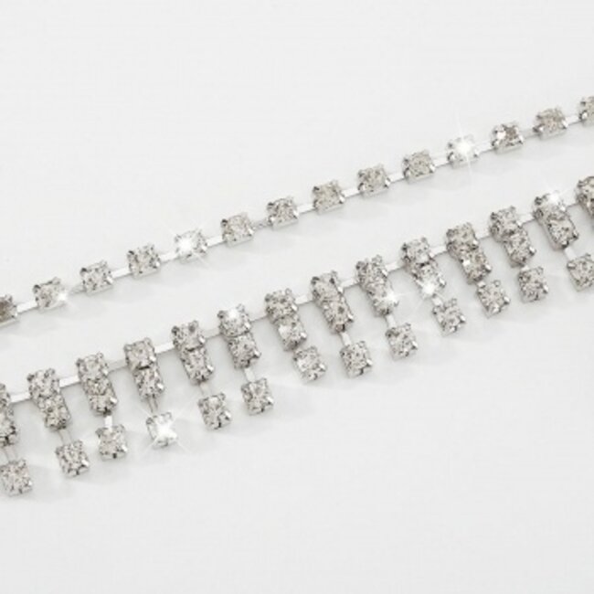 Silberne Perlen-Statement-Halskette