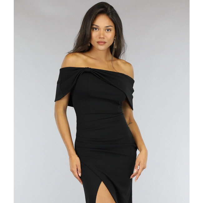 Langes schwarzes schulterfreies Galakleid mit Schlitz