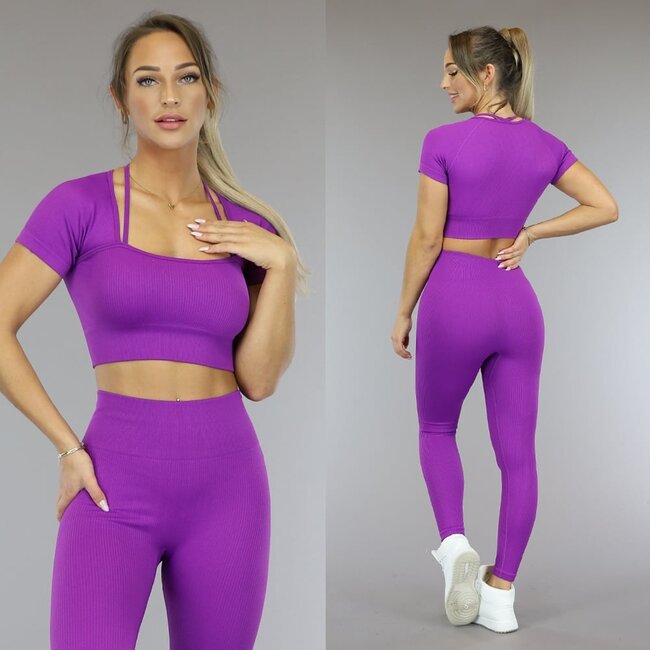 Lila Sporttop mit quadratischem Ausschnitt und Trägern