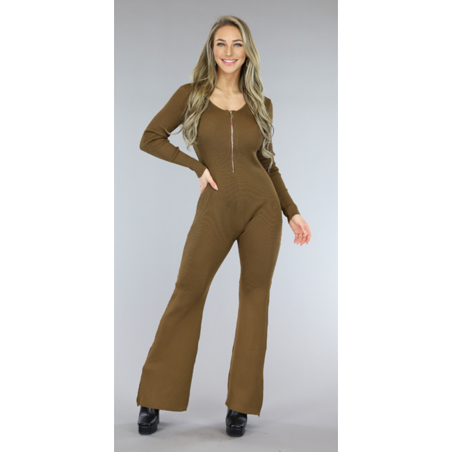 Brauner Flair Jumpsuit aus geripptem Stoff mit kleinem Reissverschluss