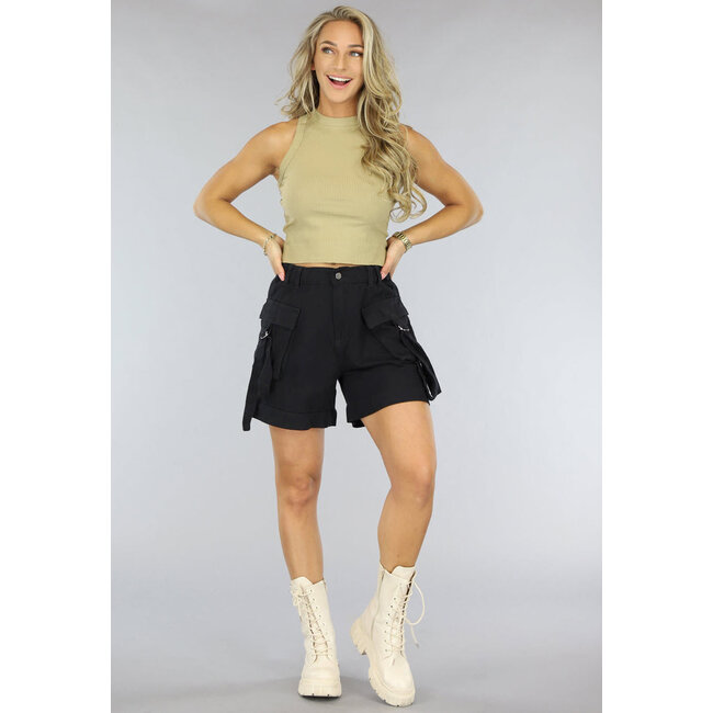 Schwarze Cargo-Shorts in lockerer Passform